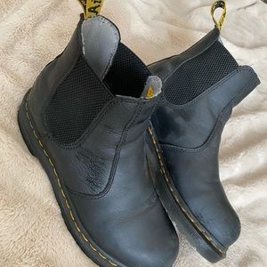 Dr martens steel toe boot